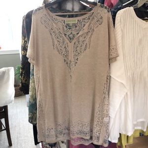 Singled Olsen light weight short sleeved sweater